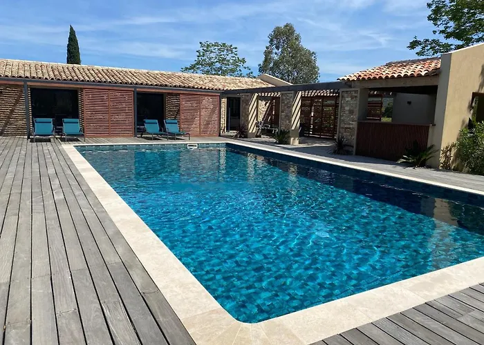 Magnifique villa avec piscine au coeur des vignes